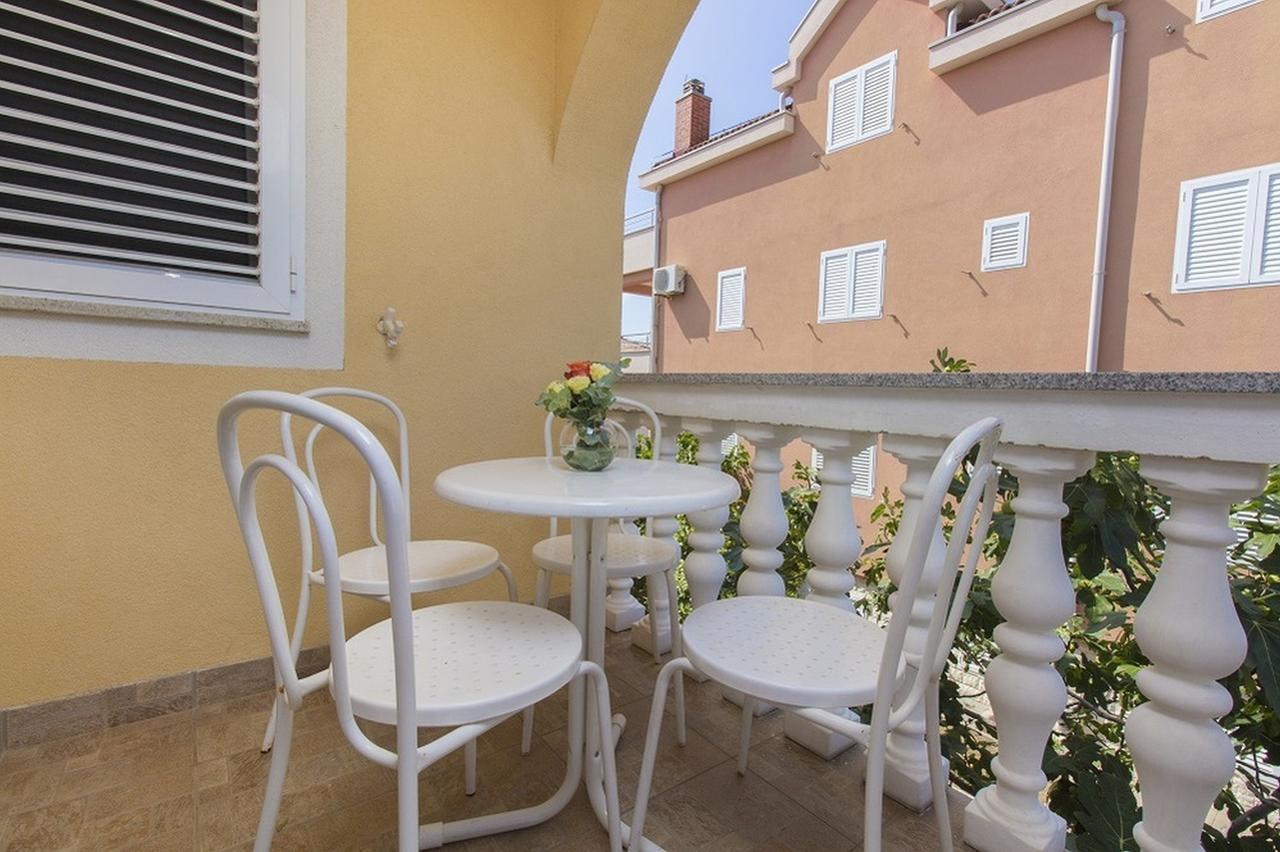 Apartments Dalibor Βόντιτσε Εξωτερικό φωτογραφία